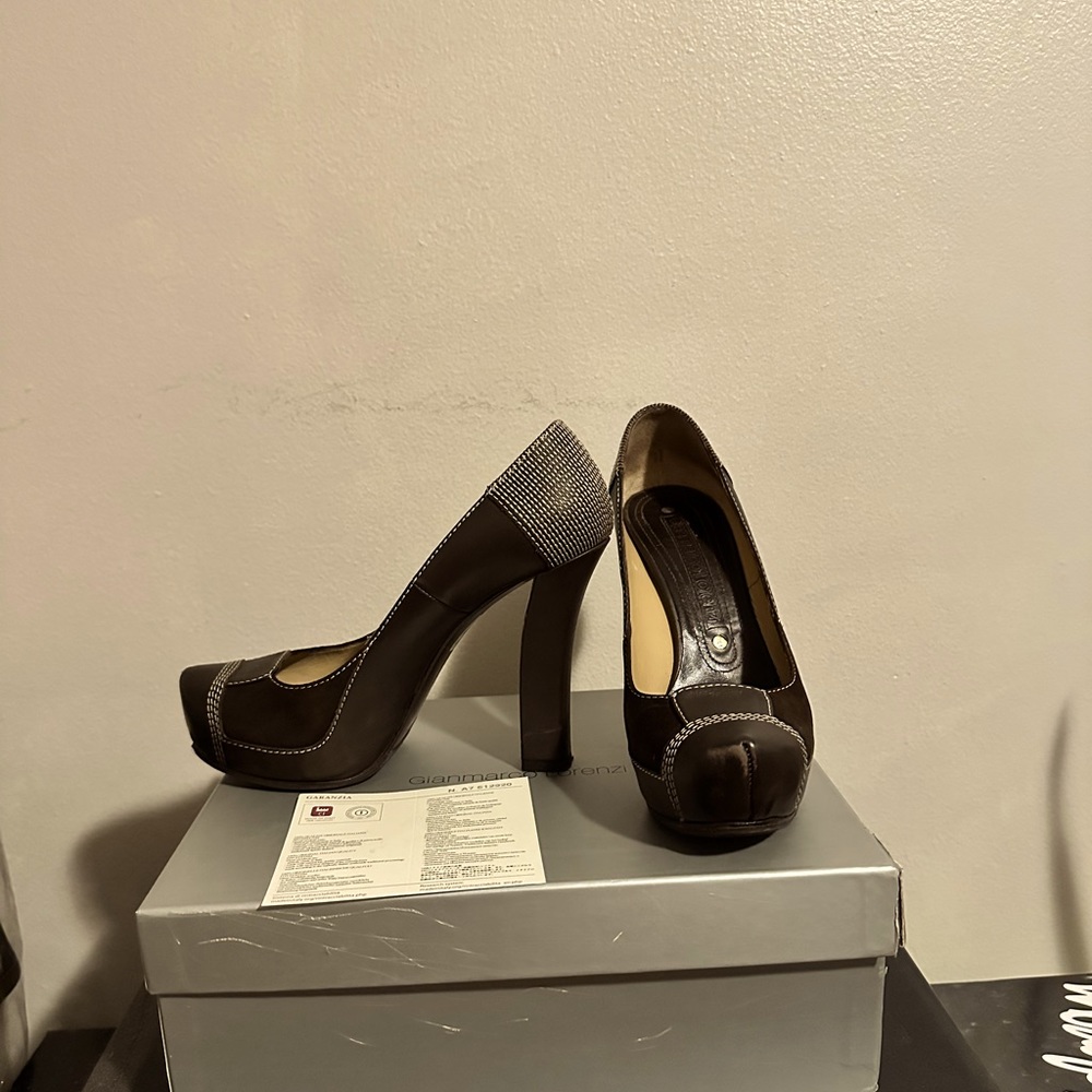 Gianmarco Lorenzi Brown Platform Pumps
